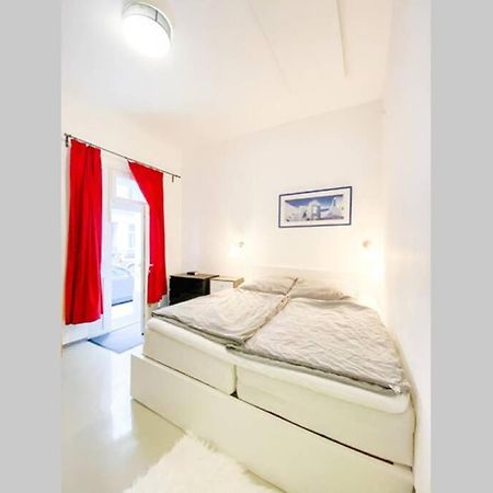 Studio,10 Min To Citycenter,33M,Smart Tv,Kingbed Відень Екстер'єр фото